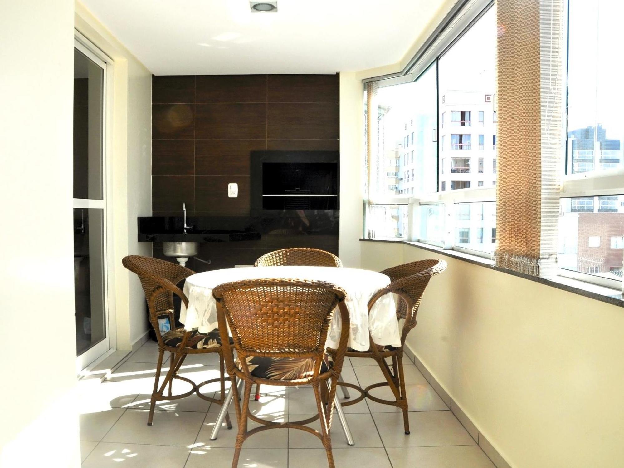 Otima Localizacao!!! Apartamento De Frente No Centro De Capão da Canoa Exteriör bild
